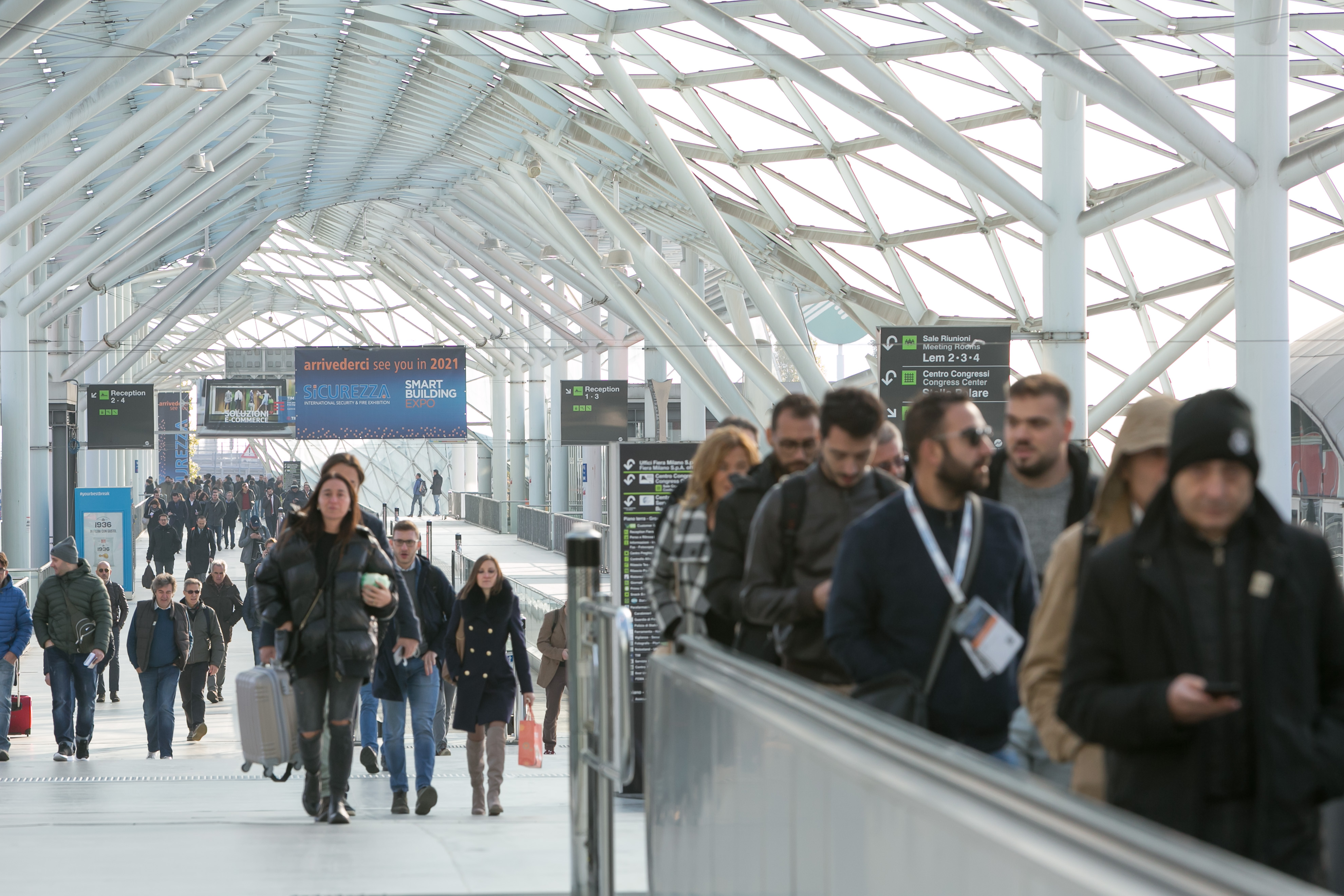 Sicurezza riparte tra fisico e digitale